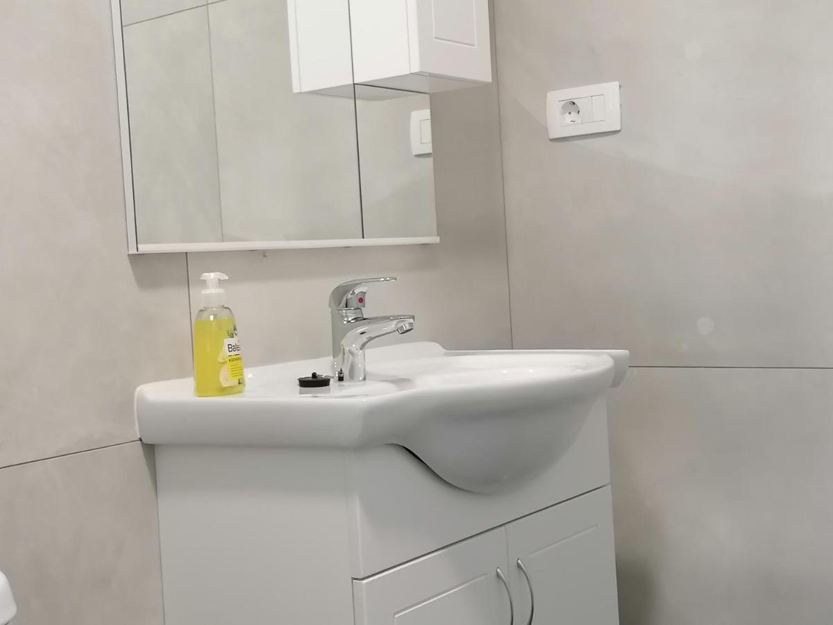 Villa Marta 3 Bedrooms, 2 Baths And Pool Каштель-Штафилич Экстерьер фото