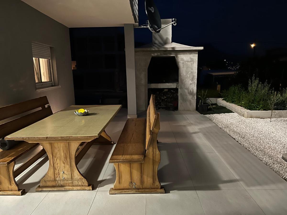 Villa Marta 3 Bedrooms, 2 Baths And Pool Каштель-Штафилич Экстерьер фото